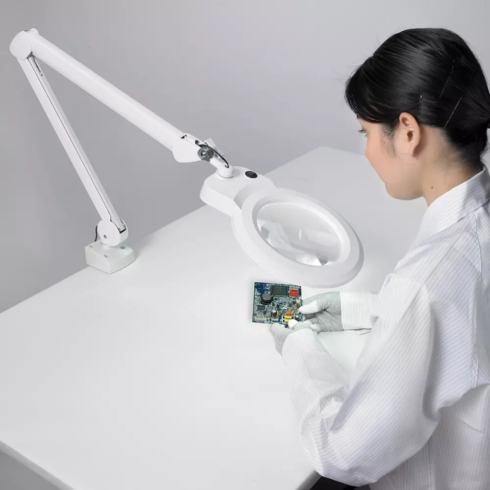 hozan-led-arm-loupe-61-w-power-consumption-l-678