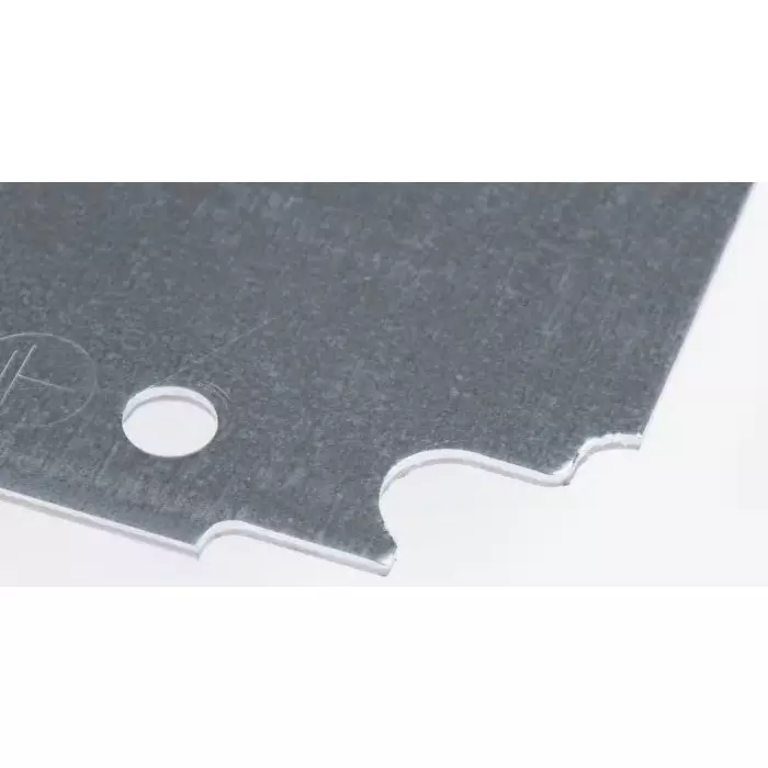 schneider-electric-2x550-mm-mounting-plate-nsymm64