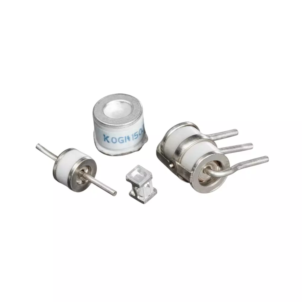 Littelfuse GTCx3-R Series Gas Discharge Tubes 3 Electrode 10 kA 90 V SMD/SMT Termination Style 6x8.2 mm, GTCS36-900M-R10-2