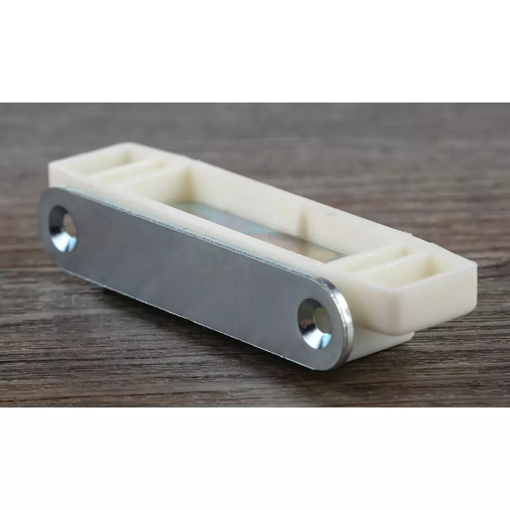 rs-pro-magnetic-catch-6659954