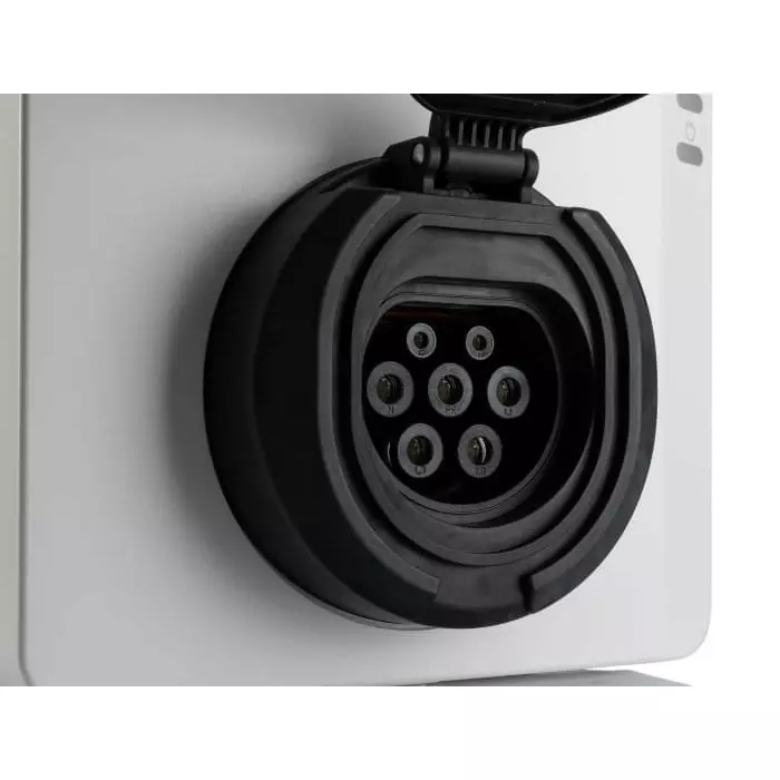 ABB 3 Phase 22kW EV Charging Point, 320 â†’ 480 V AC O/P, 32A O/P Type 2, Terra AC W22-T-RD-MC-0