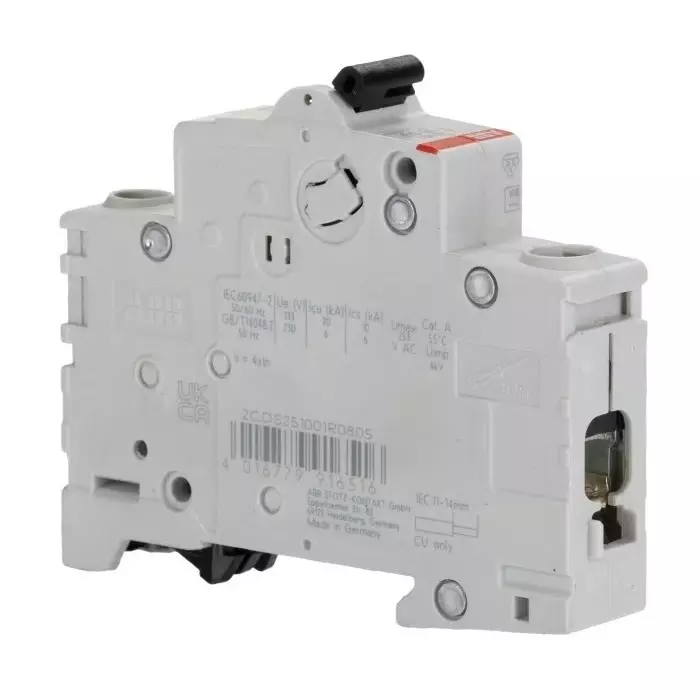 ABB Compact Home SH200 MCB, 3P, 32A Curve B, 440 V AC, 6 kA Breaking Capacity, 2CDS213001R0325SH203-B32