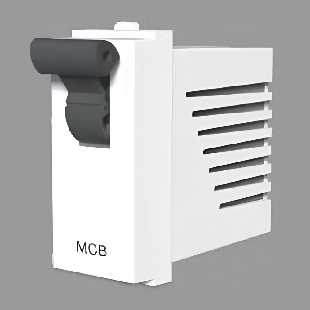 Cona Platinum Single Pole MCB Current White