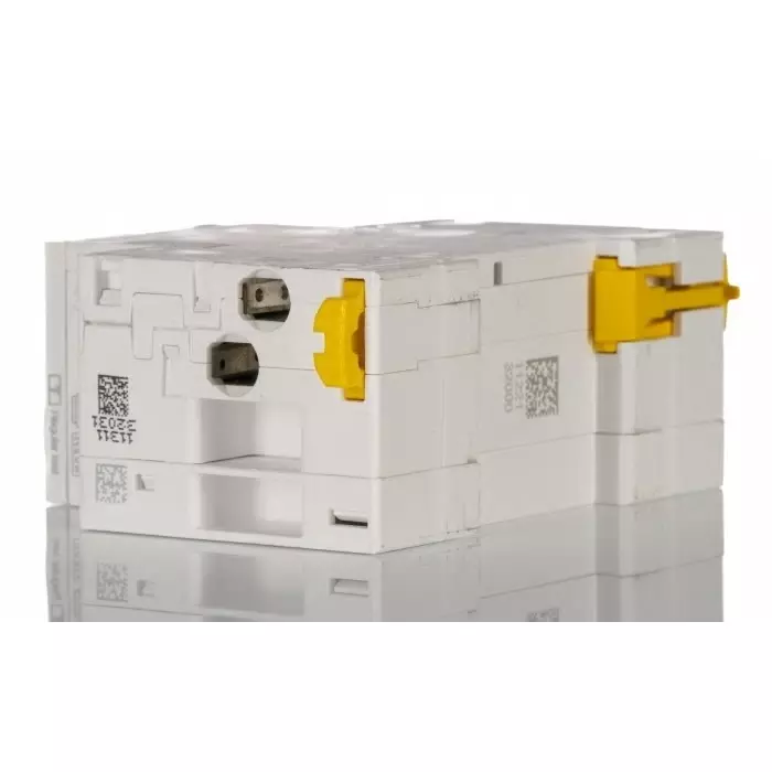 schneider-electric-din-rail-mount-type-b-1pn-pole-acti-9-range-32-a-rcbo-a9d56632