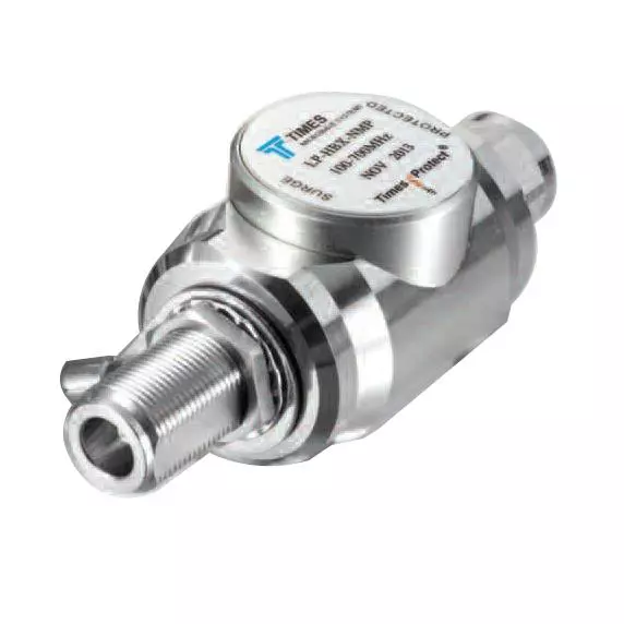 Amphenol Times Microwave Systems Connectorized Surge Protector Inline 20 kA 5 V, LP-HBX-NMS