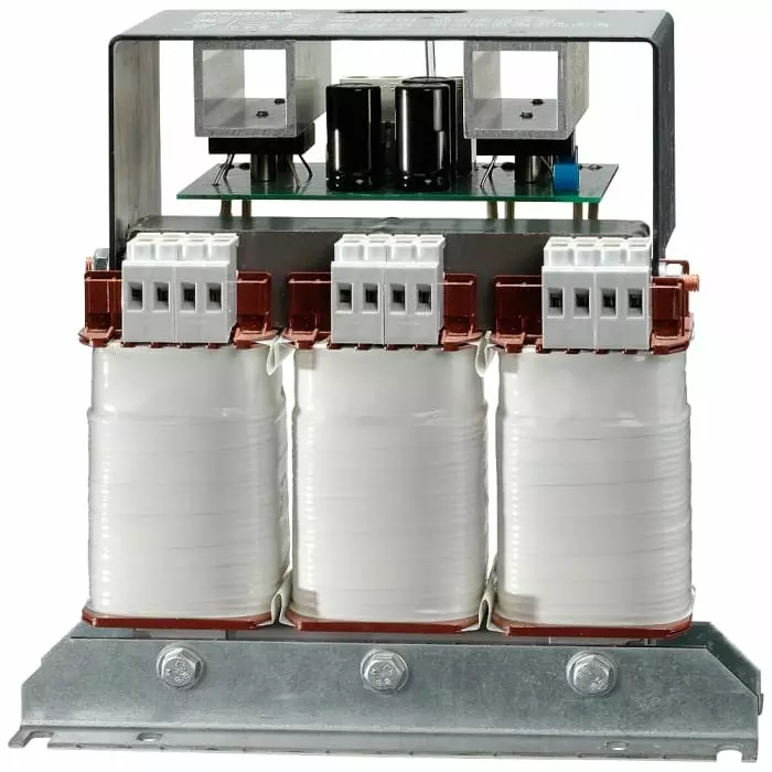 Siemens 3 Phase Isolation Transformer, 415 V AC Primary, 24 V AC Secondary, 15A O/P, 4AV3101-2EB00-0A