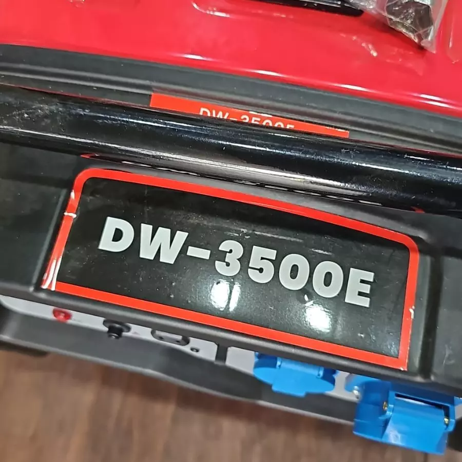 Double Wolf 3 KVA Portable Generator Petrol Based Single Phase with Key Start, DW-3500E