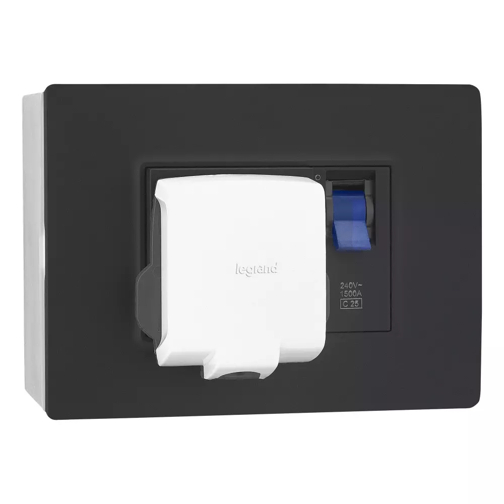 Legrand Power Unit Allzy 25 Amp MCB, 16 Amp Plug 3 Module Matt Black, 6812 28