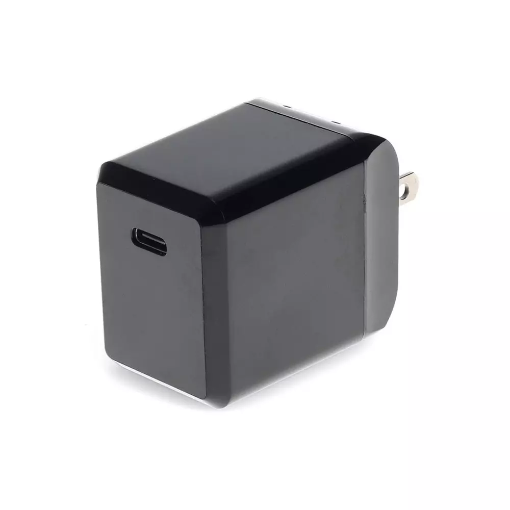 ProLabs Fixed Plug Wall Mount 1 Output 110 VAC to 240 VAC, USAC2USBC18WB-C