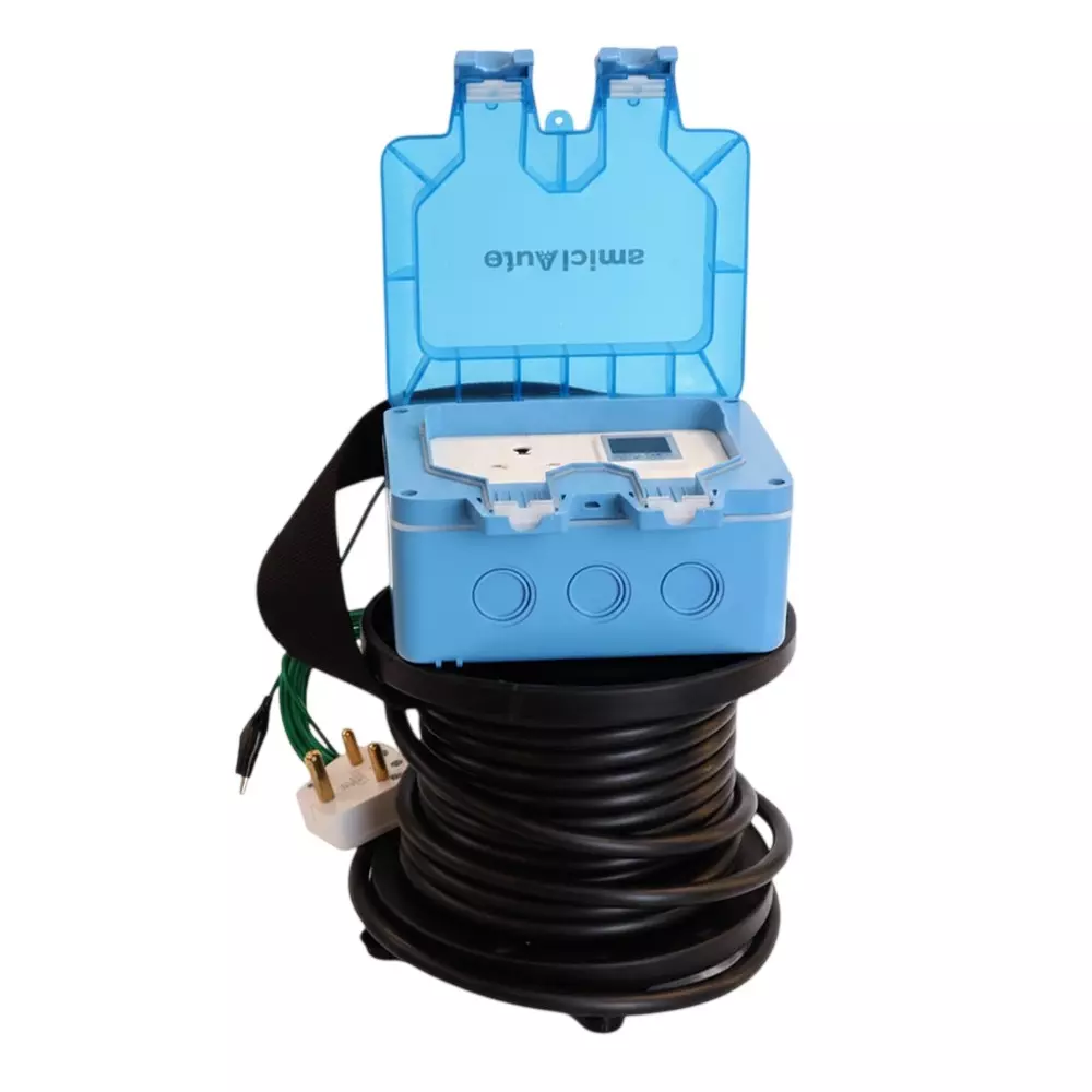 amiciAuto EV Charging Extension Board with Digital Energy Meter 10 m Cable 4 Sq mm Heavy-Duty Cable 16 A Plug, 1xEV-EXTN-BRD-10M