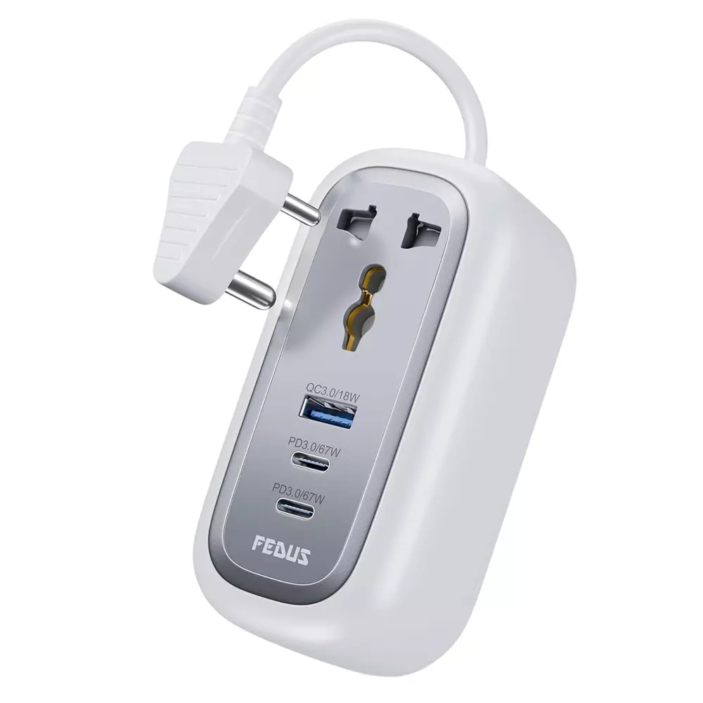 FEDUS Travel Power Adapter Strip 67 W 5 Outlets with USB Ports &amp; 1.2 m (4 ft) Long Retractable Cable Cord, White