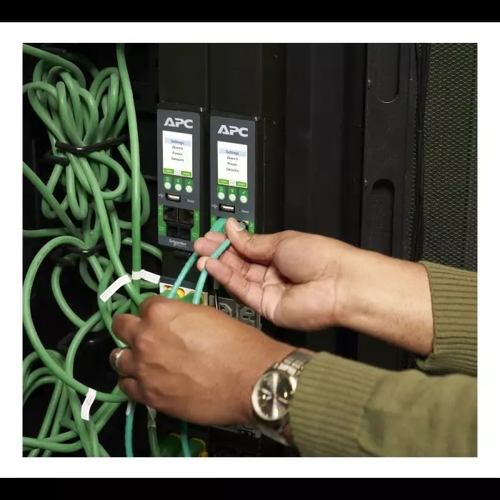 APC IEC 42 Gang Power Distribution Unit, 1.8m Cable, 48A, 230 V, APDU10450SW