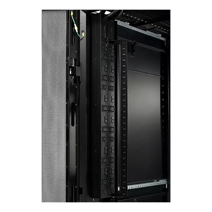 APC IEC C13, IEC C19 9 Gang Power Distribution Unit, 1.83m Cable, 32A, 230 V, AP7555A