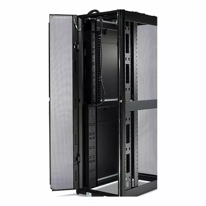 APC IEC C13, IEC C19 9 Gang Power Distribution Unit, 1.83m Cable, 32A, 230 V, AP7555A