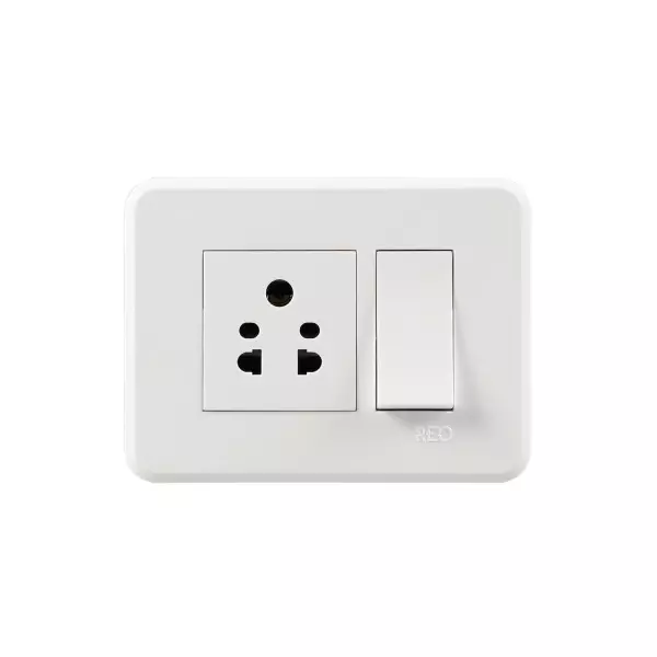 Havells Reo Elegant 4 M White Cover Plate AHRPLCWV04