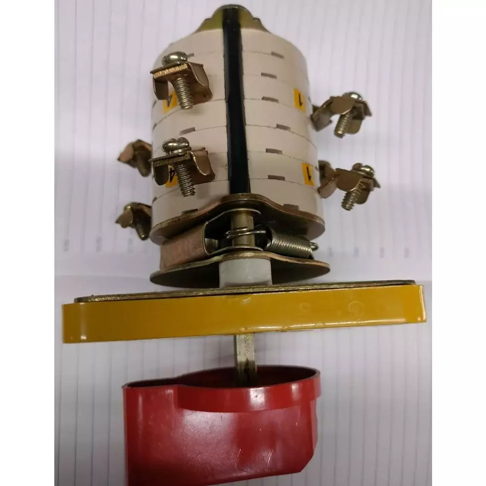 shiv-alaska-rotary-switch-4-pole-30-amp-for-transformer-welding-machine