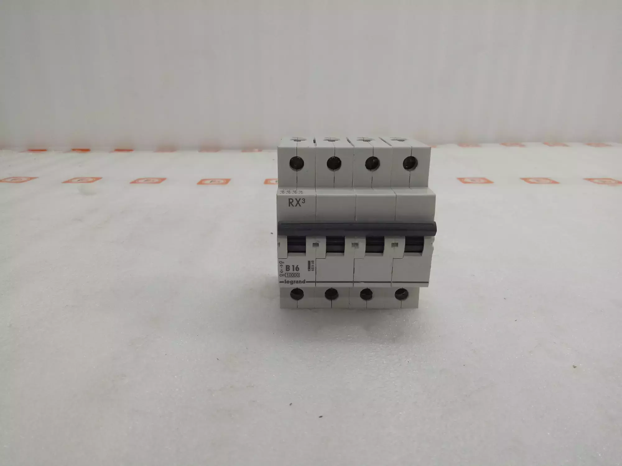 legrand-rx3-16a-4-pole-10ka-mcb