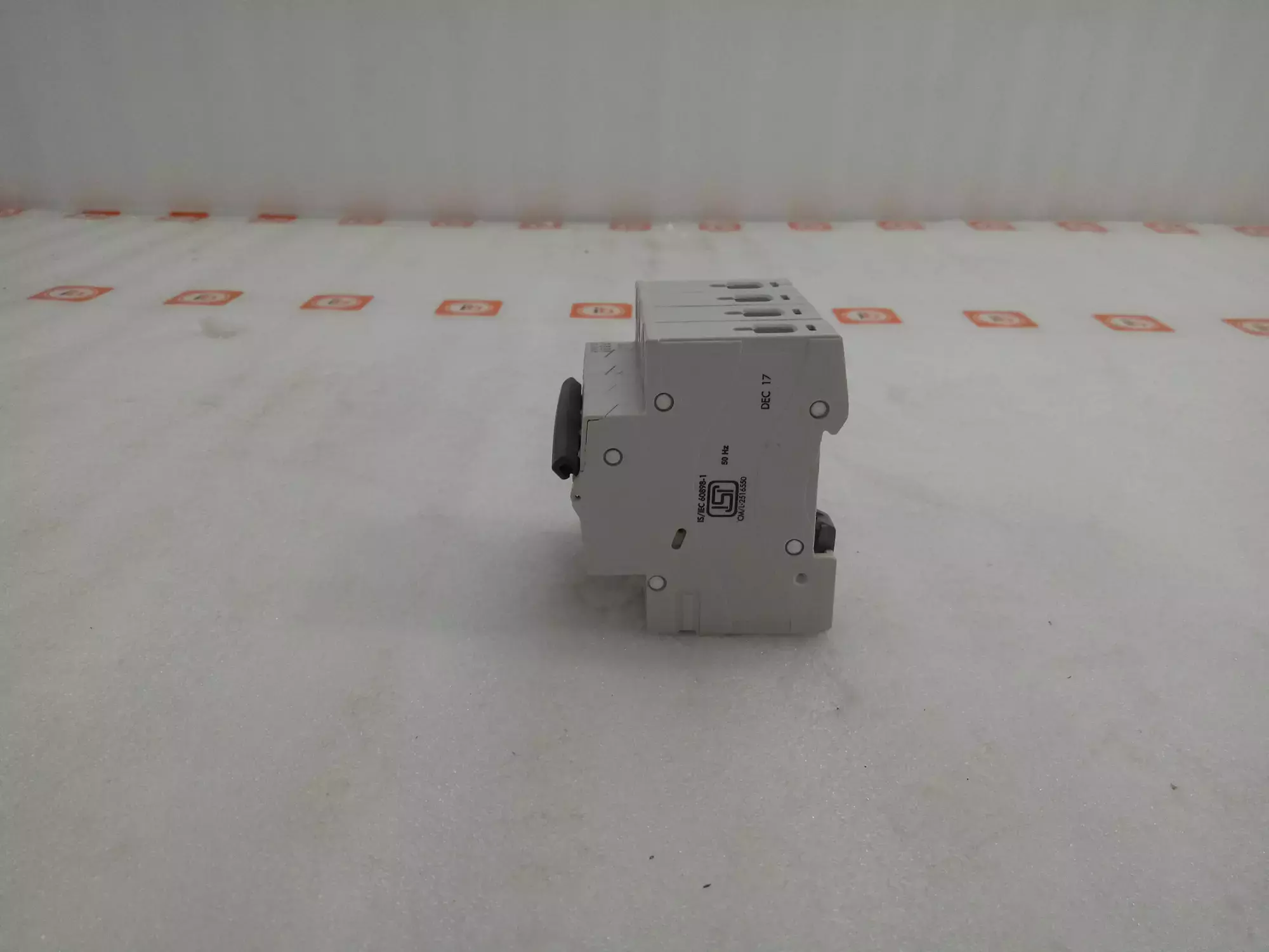 legrand-rx3-16a-4-pole-10ka-mcb