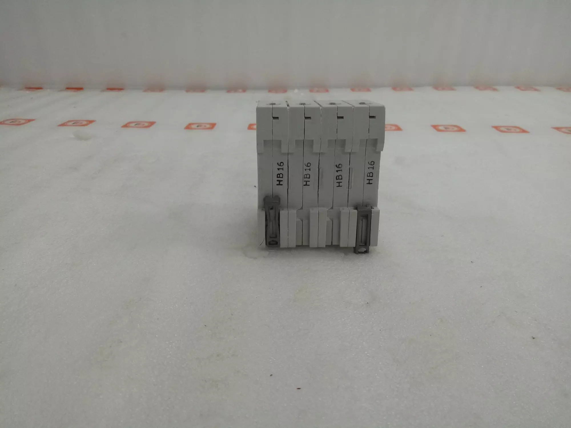 legrand-rx3-16a-4-pole-10ka-mcb