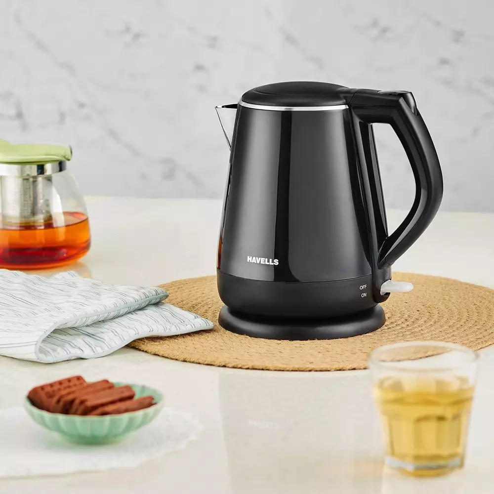 Havells Aqua 1250 W Electric Kettle 1.2 L 360° Cordless Base Black, GHBKTATK125