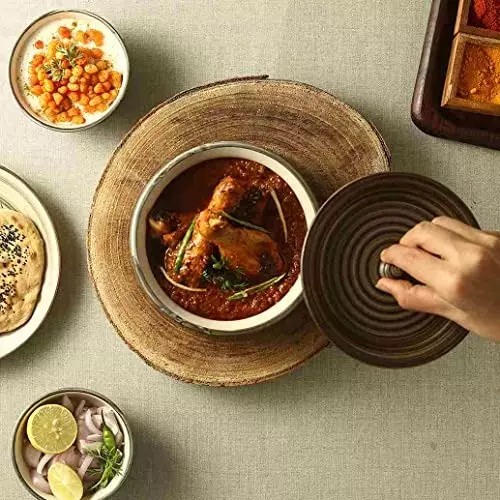 wonderchef-teramo-serving-handi-with-lid-850-ml-stoneware-brown-1-pcs