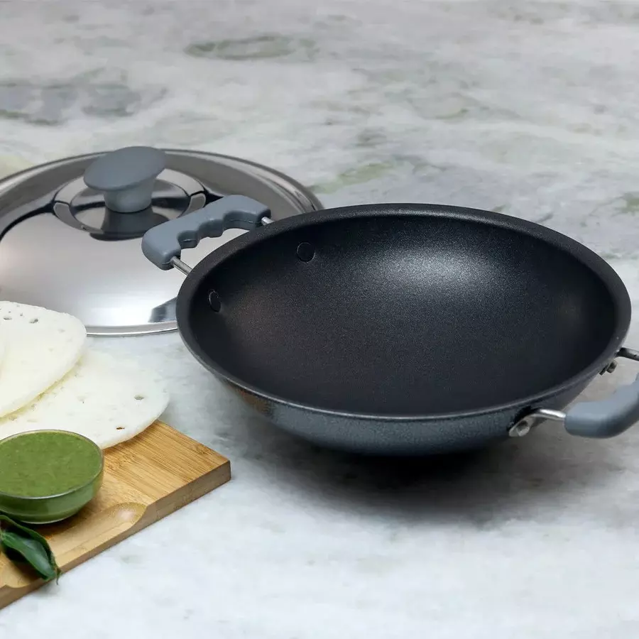 Wonderchef Appachetty Pan with Lid 22 cm Non-Stick Aluminium Black, 63152092