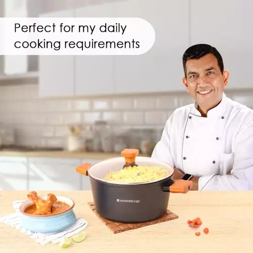 wonderchef-caesar-forged-casserole-with-glass-lid-24-cm-43-l-greblon-c3-non-stick-virgin-aluminium-black-63154845