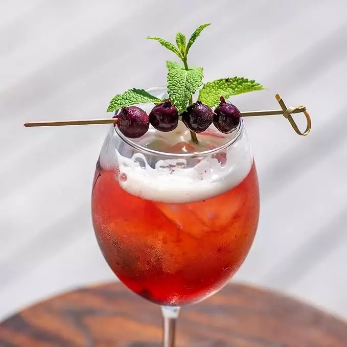 UMBRELLA CORPORATION 80 mm Disposable Bamboo Cocktail Picks Green Color for Parties, Weddings, Events (Pack of 100)