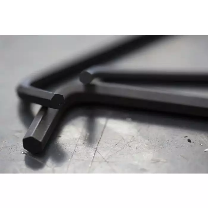 Facom 9 piece L Shape Metric Hex Key Set, 1.5 - 2 - 2.5 - 3 - 4 - 5 - 6 - 8 - 10mm, 83H.JP9A
