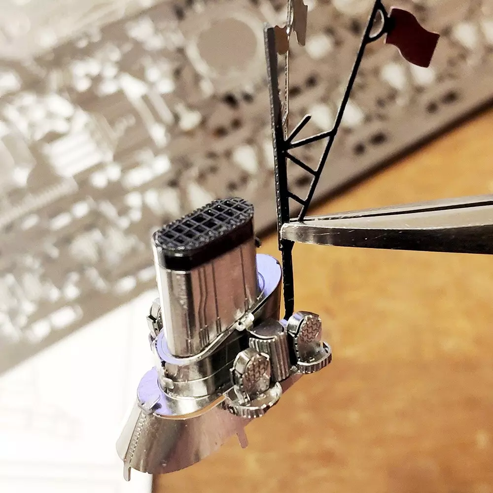 engineer-iron-arm-tweezer-125-mm-overall-length-pt-17