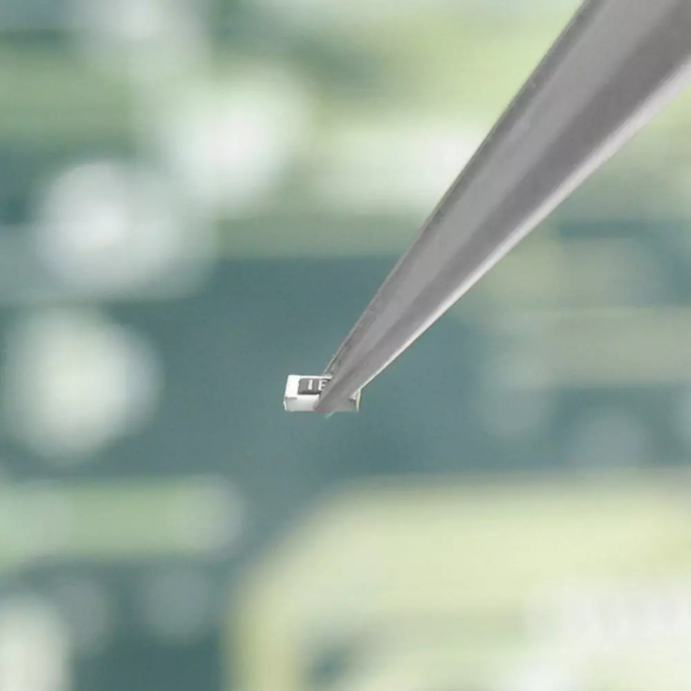 engineer-iron-arm-tweezer-125-mm-overall-length-pt-16