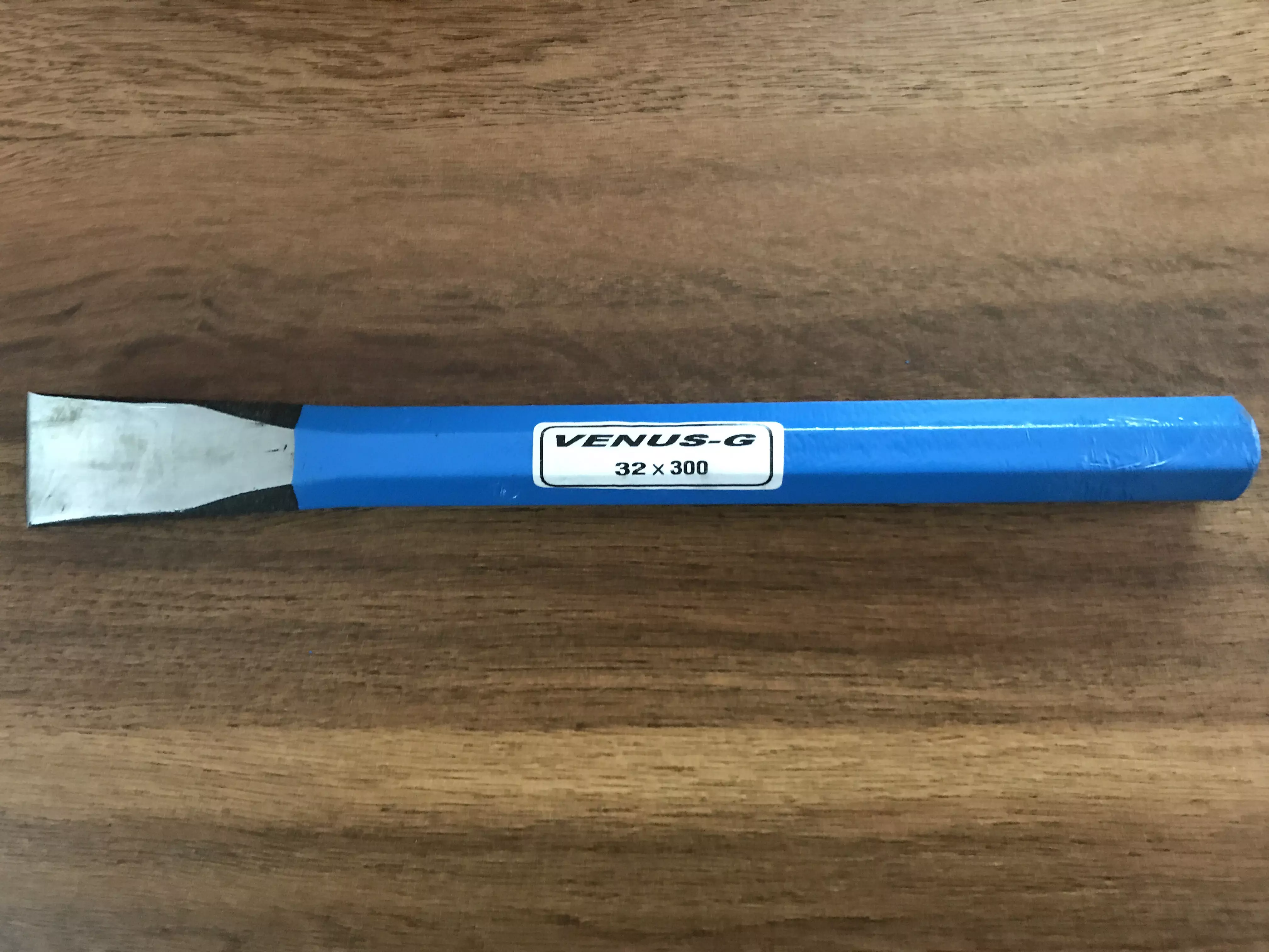 Venus Wood Chisel with Bevelled Edges (Cutting edge - 32mm)