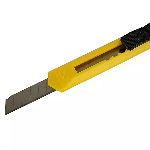 STANLEY 9 mm Basic Snap Off Cutter 10-131-S