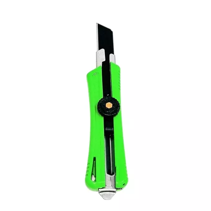 Darit Smash Professional Ratchet Lock Utility Cutter 150 mm Length Anti Slip Handle Green for Industrial Use, AM 203
