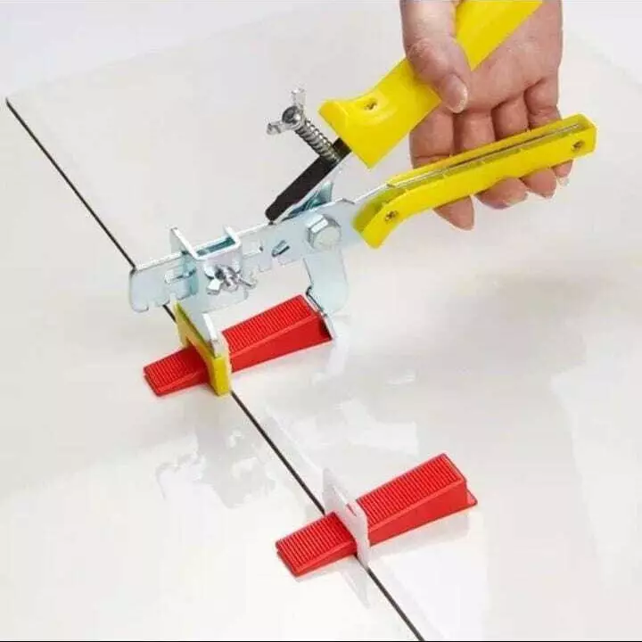 TileMaster 200 Pcs Tile Leveling Spacer Clip with 100 Wedges and 1 Plier Combo 3 mm Non-Magnetic Durable Plastic Red & White 5 cm Length TM-215