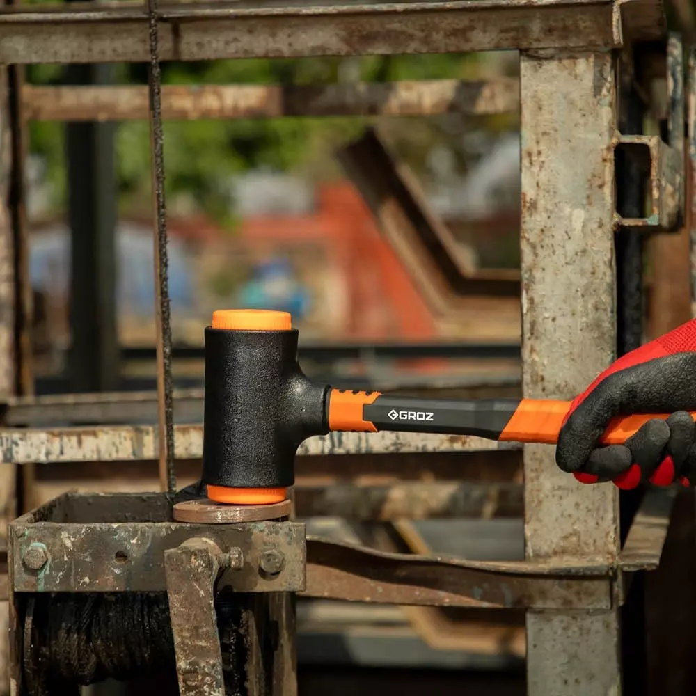 groz-dead-blow-hammer-fiberglass-handle-1275-kg-head-weight-2-x-polyurethane-face-dbfg4513uu