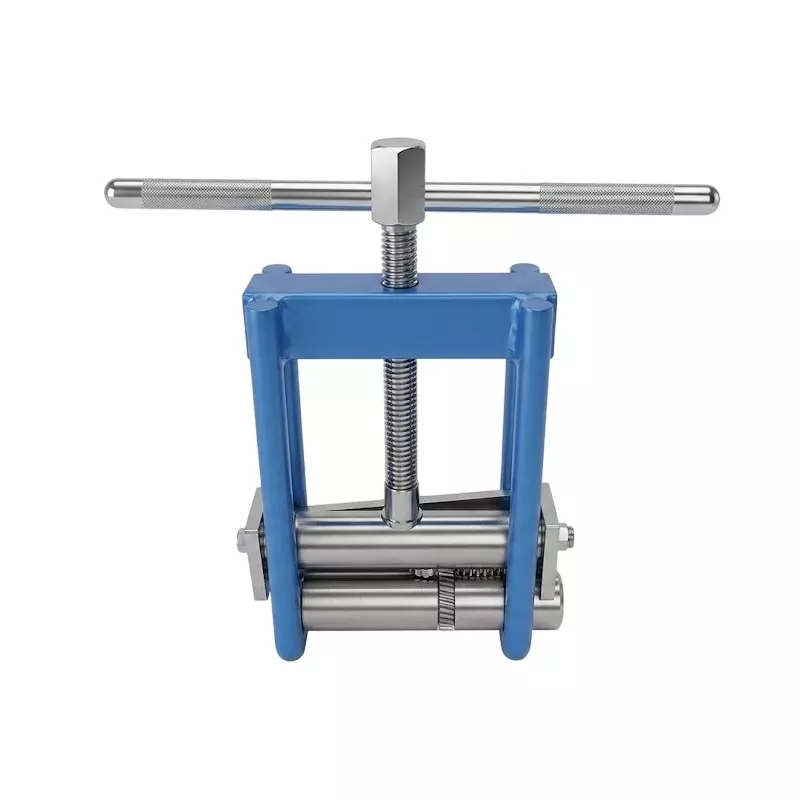 Inder Hand Pipe Squeezing Off Tool Blue and Silver Color Metal Body and 63-125 mm Size, 516C