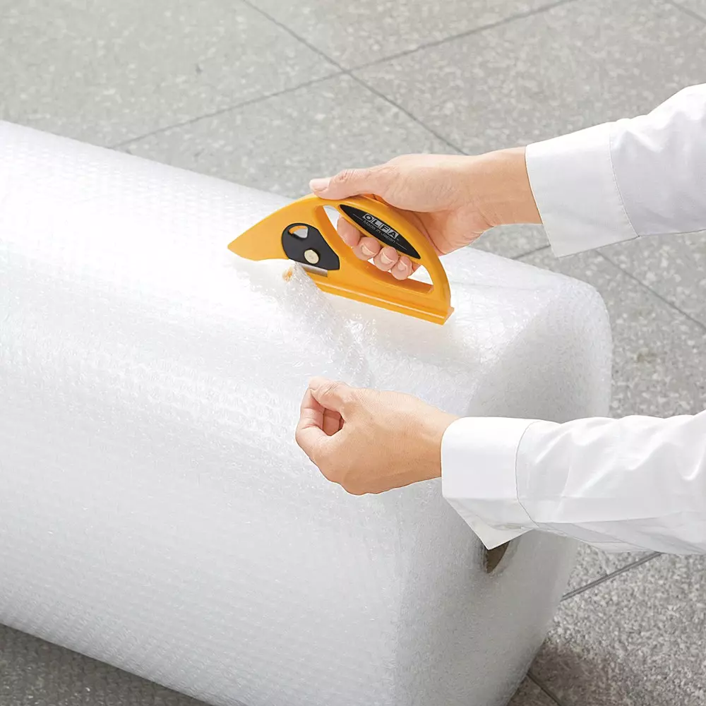 olfa-rotary-cutter-29b