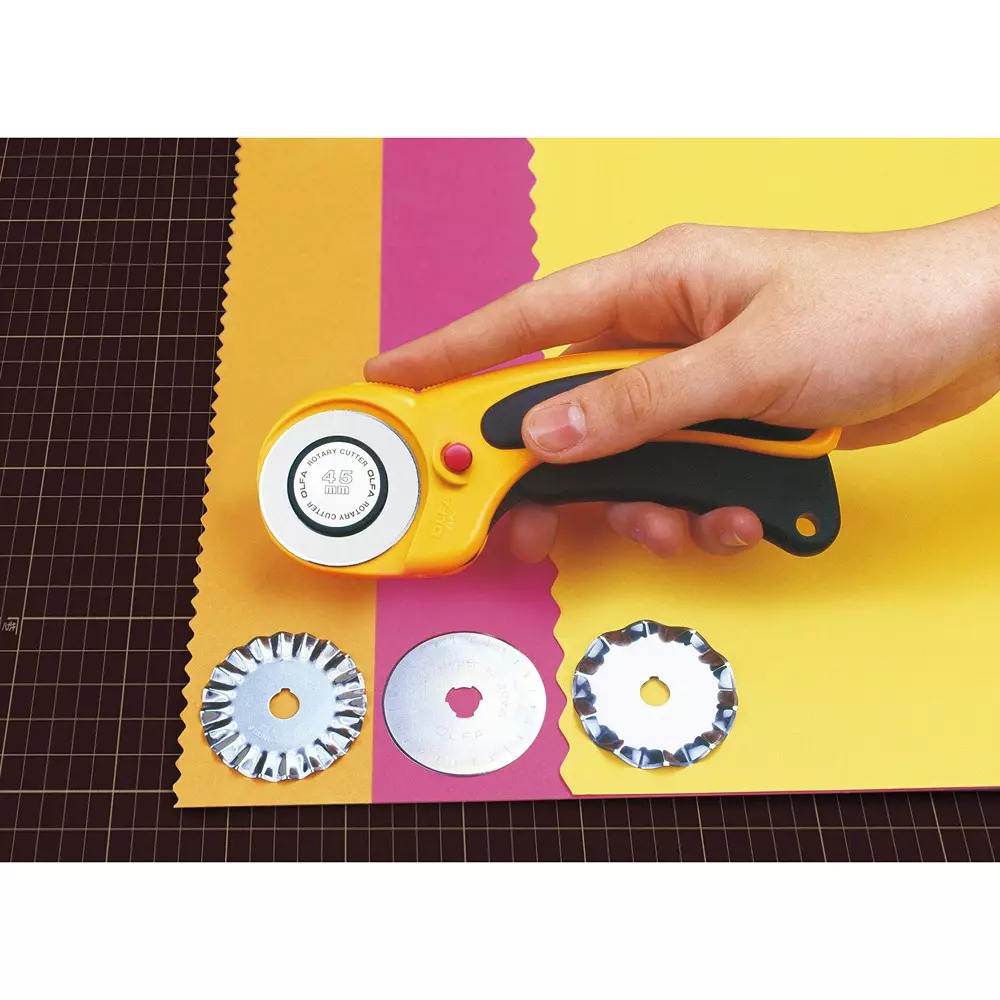 olfa-safety-rotary-cutter-156b