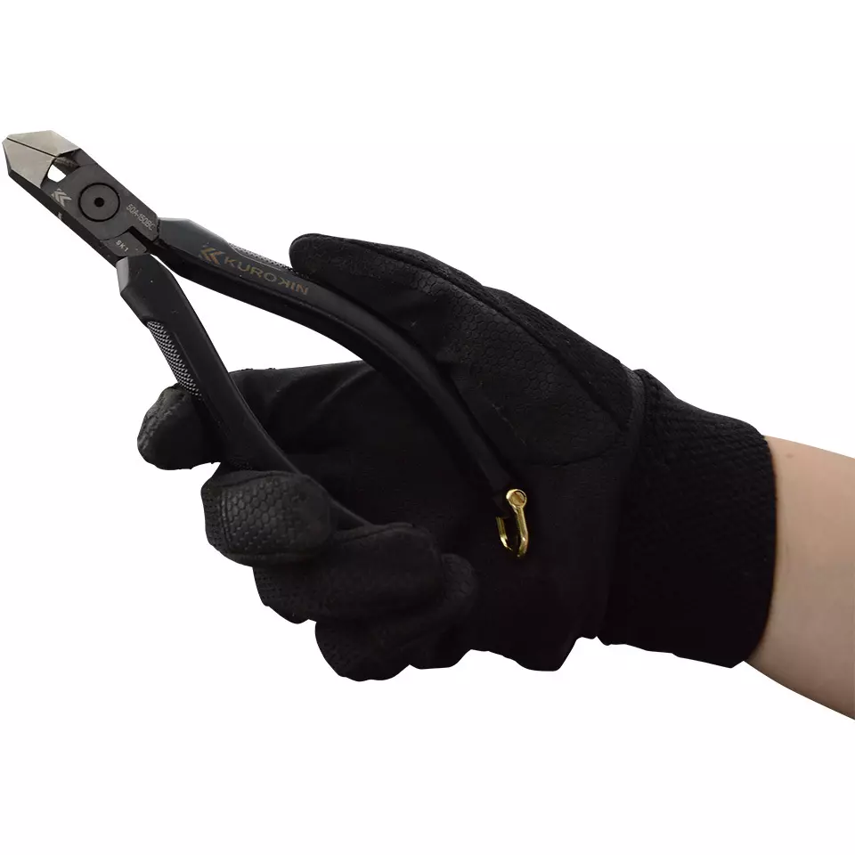 fujiya-nippers-with-two-oblique-blades-black-gold-50a-150bg