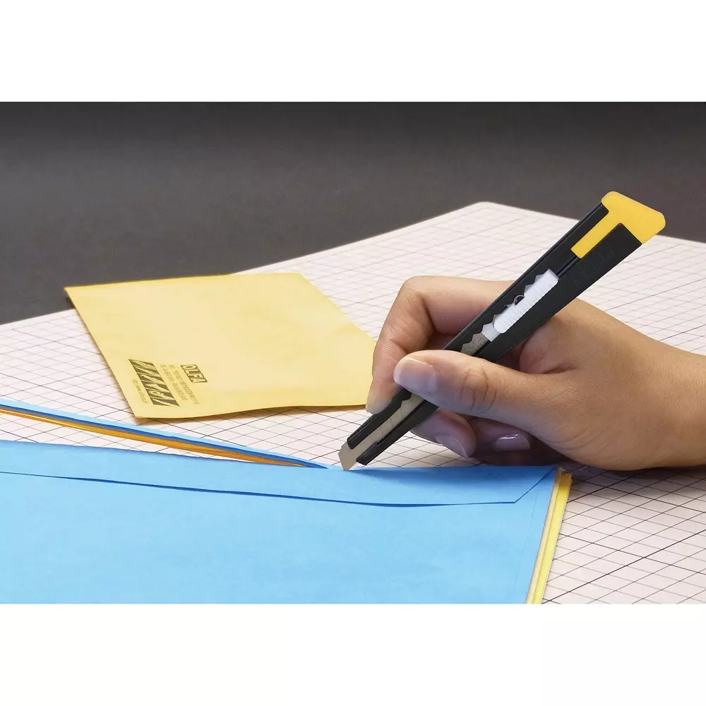 olfa-utility-cutter-knife-2bs