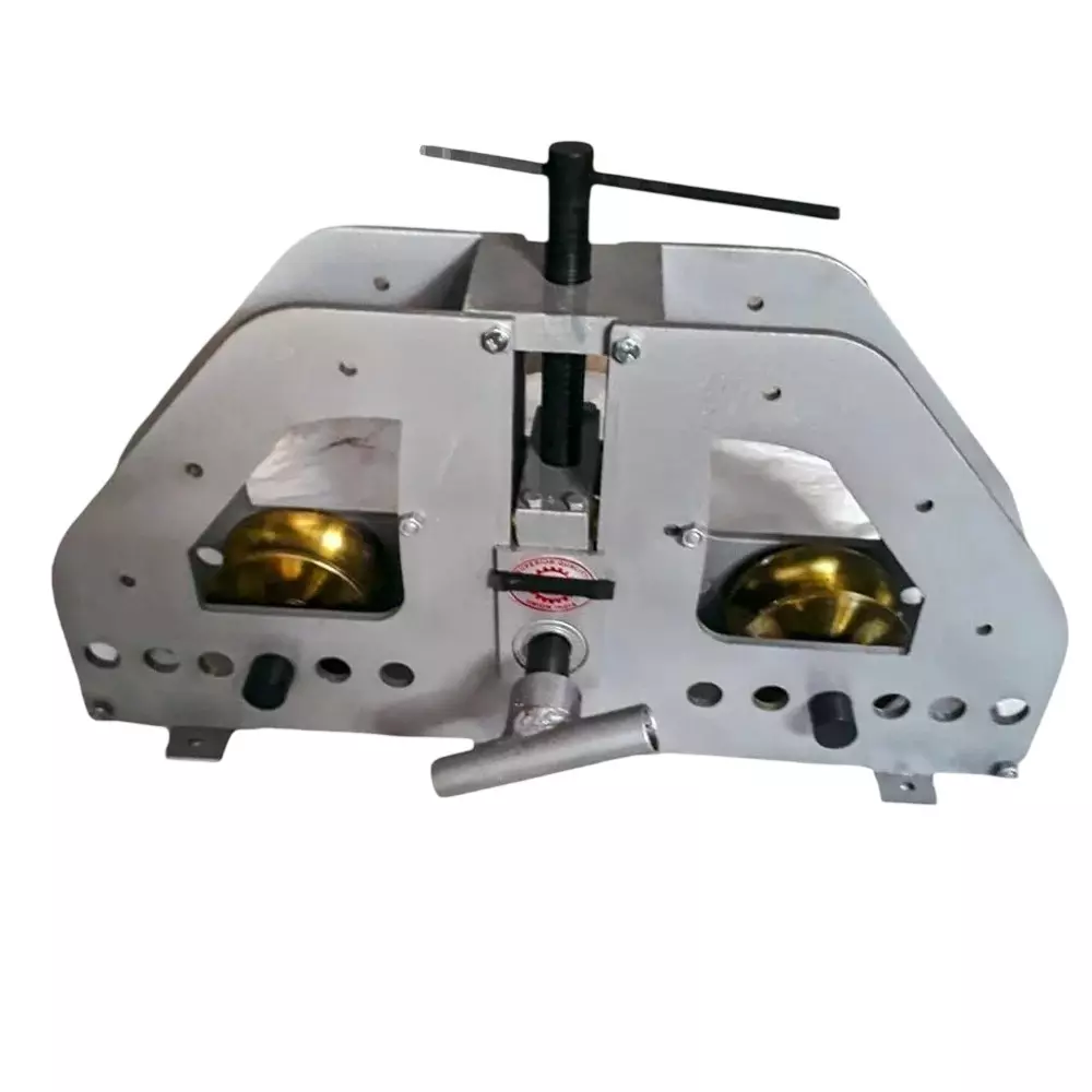 Radhika Large Radius Square Pipe Bending Machine Manual 12-50 mm Pipe Bend Capacity for Industrial Use