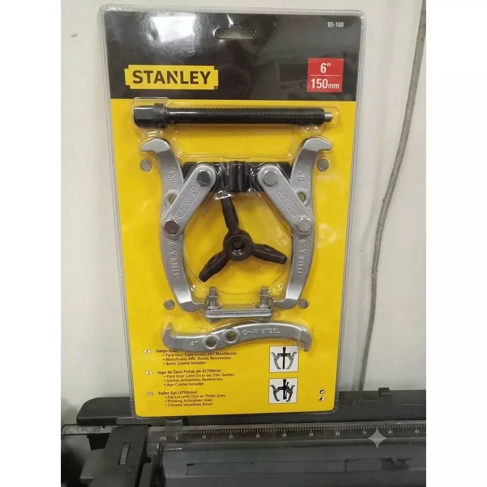 stanley-3-jaw-bearing-puller-size-6-inch-150-mm-and-heat-treated-chrome-vanadium-steel-body-stht20010