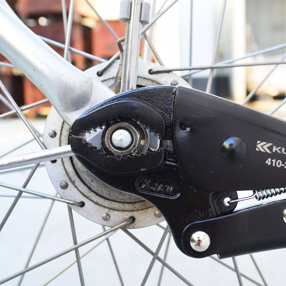 fujiya-locking-plier-410-175-bg