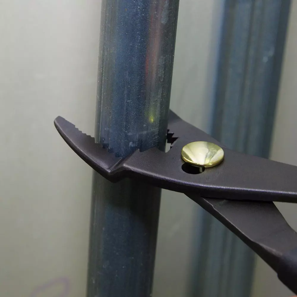 fujiya-combination-plier-210-190-bg