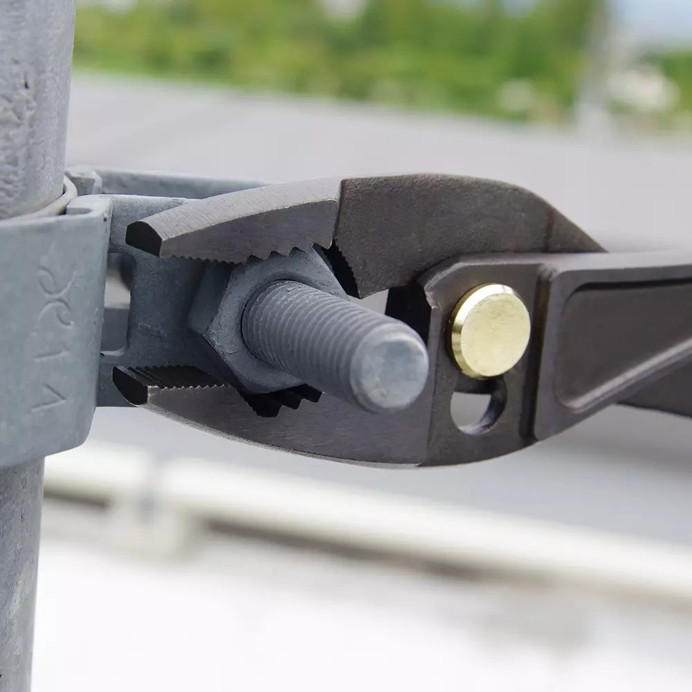 fujiya-ultra-lightweight-combination-plier-200-mm-overall-length-230-200-bg