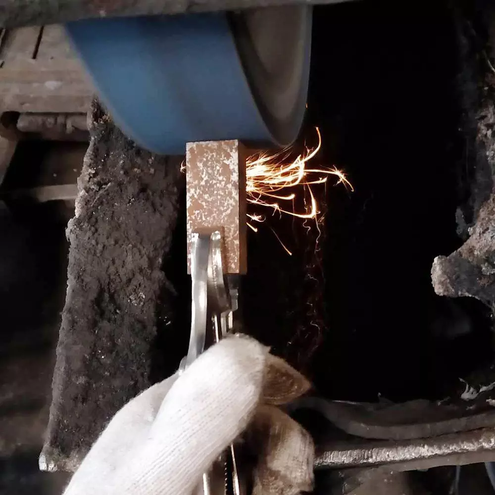 trusco-grip-locking-plier-35-mm-maximum-jaw-opening-tgp-175