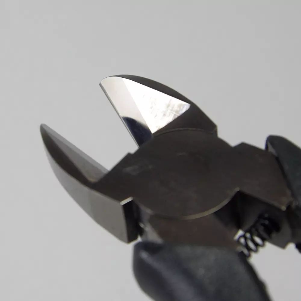 fujiya-expert-electrician-strong-nipper-770-200bg