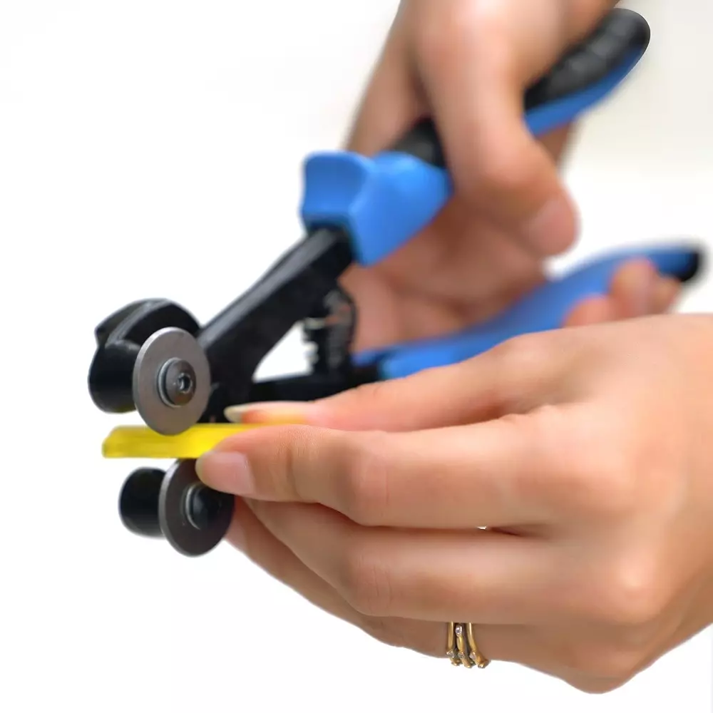 Facile Glass Mosaic Nipper Lineman Plier 29.48 cm Length Cemented Carbide 2 mm Cutting Capacity for Industrial Use