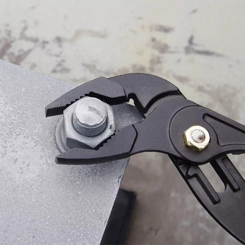 fujiya-ultra-lightweight-waterpump-plier-250-mm-overall-length-130-250-bg